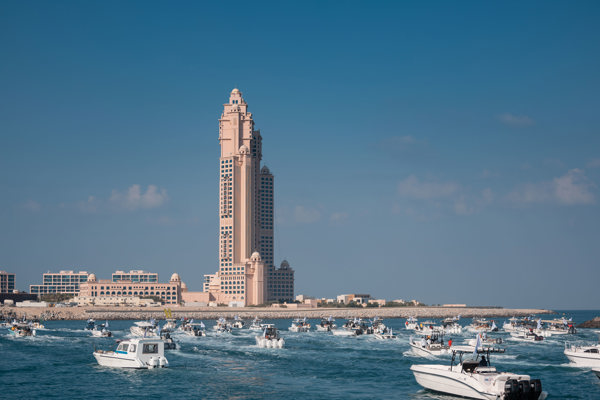 1,800 Sailors in 327 Boats Create a Picturesque Scene at the Al Dhafra Grand Kingfish Championship